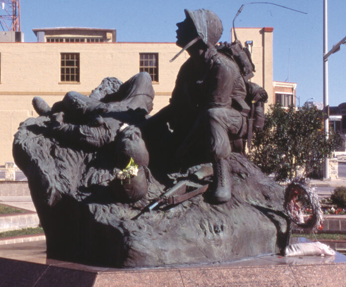 Viet Nam commemorative sculpture.